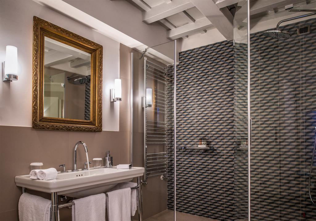 47Luxurysuites - Trevi Рим Номер фото